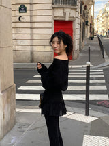 [MADE] Stern hip-to-way off-shoulder sweatshirt