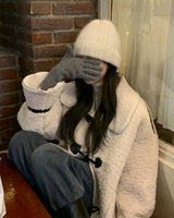 Pinning Angora Short Beanie