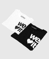 We Love It グラフィックドットTシャツ_ブラック