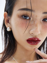 タグボールピアス
