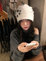 Unique Button Point Beanie (2color)
