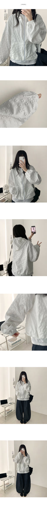 Bonv Flower Embossed stereoscopic pattern hood zip-up