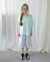 FREE LOOSE OFF-SHOULDER T-SHIRT