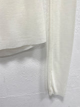 SLIM CUT OUT V NECK SLEEVE (2COLOR)