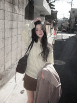 naro flower one-shoulder knit