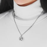 ビッグ ノンネックレス