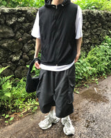 Light anorak vest
