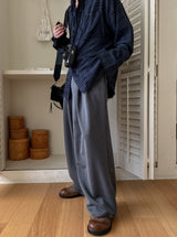 Hounds three-tuck wide slacks