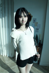 Soft Off-Shoulder Knitwear (2color)