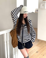 [MADE] Spell Food Border Knit Zip-Up