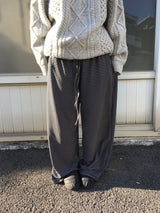 イーフルパンツ