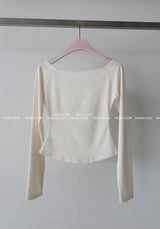 Purfum Flower Off-Shoulder T-Shirt