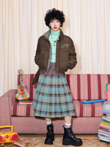 レトロプリーツハーフスカートウィズ ア センスオブデザイン