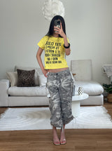 stay close lettering tee