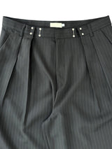 Hook pin-tuck stripe trousers 3color