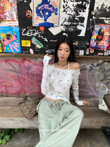 Item Span off shoulder long sleeve tee