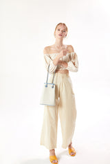 BAZAS bucket leather bag / Bright Ivory