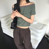 ストライプオフショルダー半袖Tシャツ