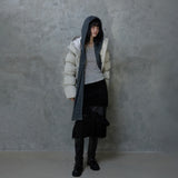 BANDED SLEEVE CURVE PUFFER