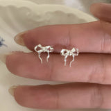 リボンピアス