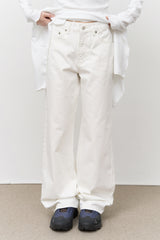 (W) Fury White Jeans