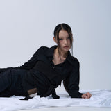 LOW-RISE TWO BUTTON BOOTS CUT PANTS (BLACK)