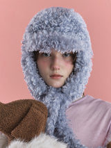 KNOT EARFLAP HAT IN FURRY BLUE