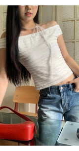 Star frill lace off-shoulder tee