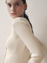 V NECK RUFFLE CARDIGAN IVORY