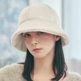 VA Stud Wool Bucket Hat / Cream
