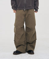 DUAL-TUCK STRING PANTS KHAKI