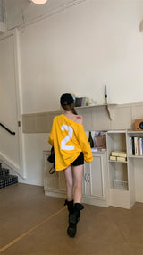 Boxy loose fit off-shoulder sweatshirt