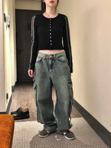 Tracking cardigan