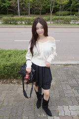 halter strap off-shoulder V-neck knitwear