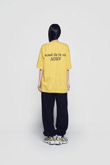 24FW PIXEL BASIC LOGO SHORT SLEEVE T-SHIRT MUSTARD