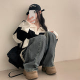 Robbit over collar knitwear
