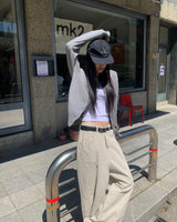 ノーマルクリームパンツ