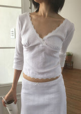 PINTER LACE PUNCHING TOP (2color)