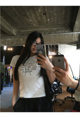 リボンレタリングラウンド半袖Tシャツ