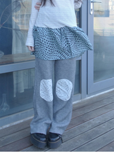 フローラルパッチパンツ
