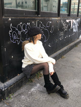 Slit Wave Golji Leg Warmers (3c)