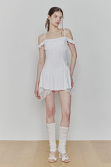 ペタルラッフルドレス white