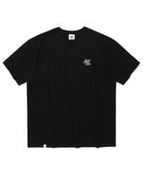 ゴシックセラーEMBロゴ半袖Tシャツ BLACK(CV2EMUT507A)