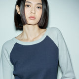 C RAGLAN LONG SLEEVE T-SHIRT_NAVY