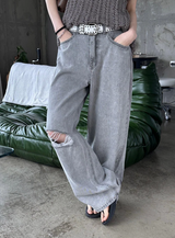 Gray washed damage wide pants