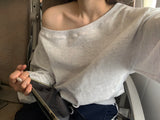[MADE] Stern hip-to-way off-shoulder sweatshirt
