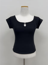 フックオフショルダー半袖Tシャツ