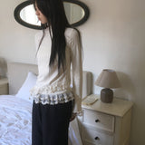 Hio Lace Side Shirring Turtleneck T-shirt