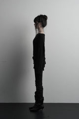 [label] back damage off-shoulder top (black)