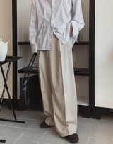 Modern three-tuck wide slacks